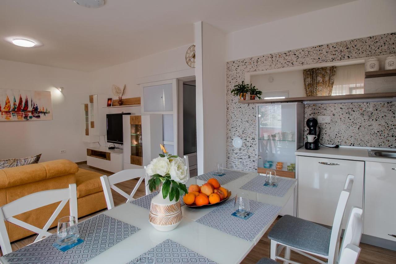 Apartment Matija Задар Экстерьер фото