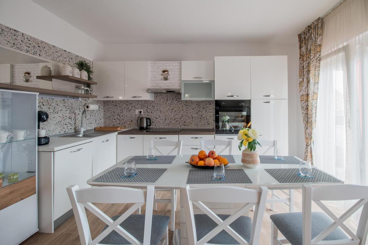Apartment Matija Задар Экстерьер фото