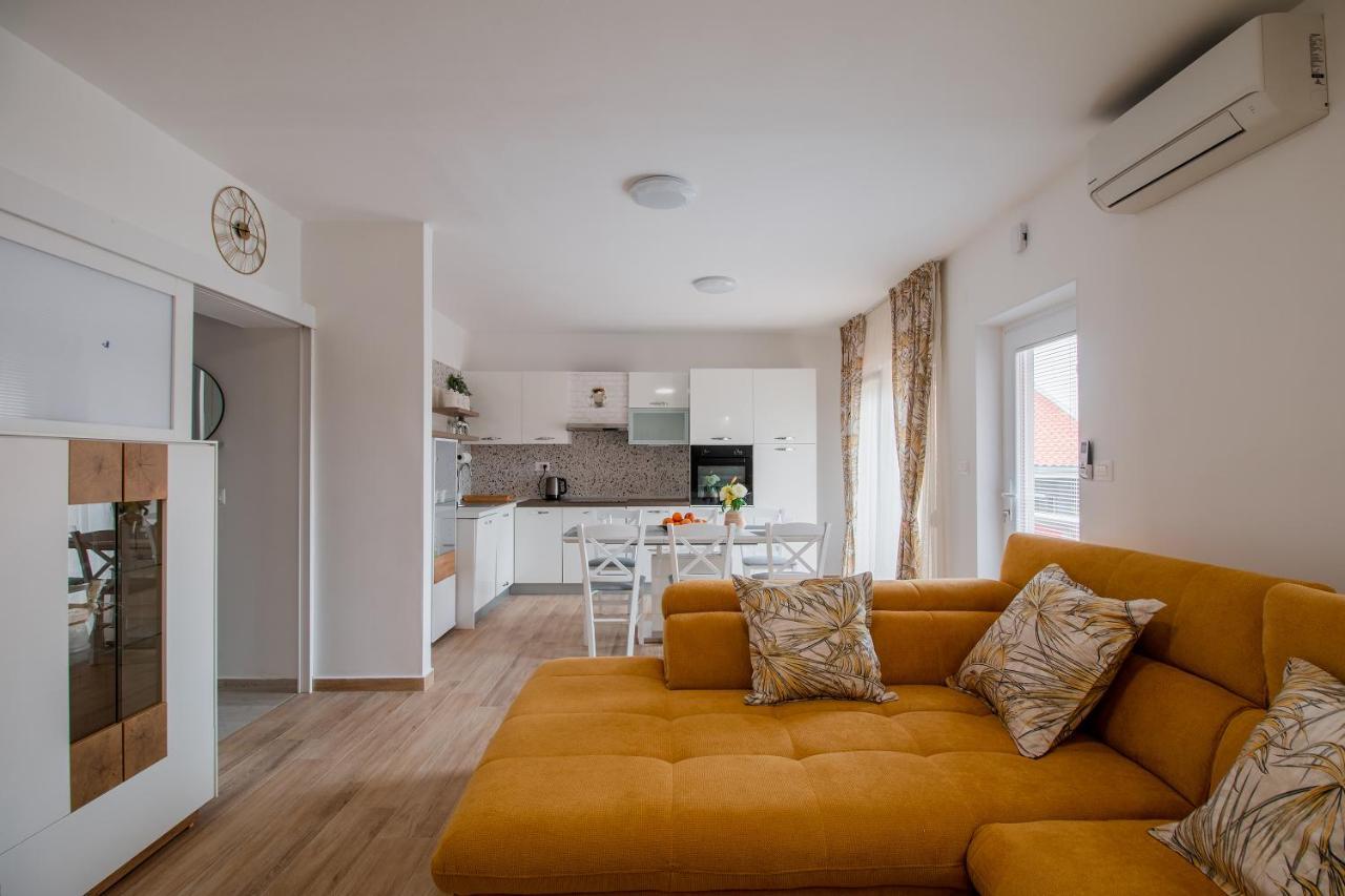 Apartment Matija Задар Экстерьер фото